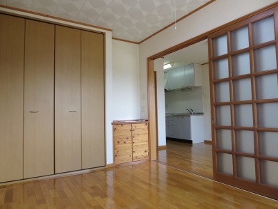 apartment 横山